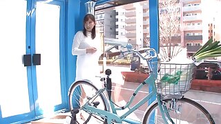 bl220113エッチな自転車で感じる奥様60