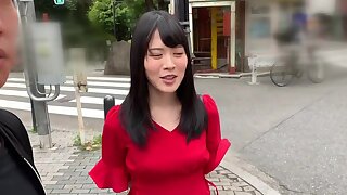 000051319歳の日本人女性がグラインド騎乗位する痙攣イキセックス